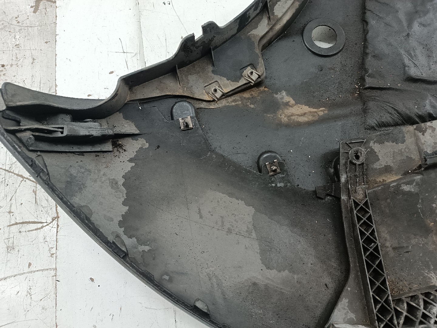 Lip de para-choques frontal AUDI Q5 (8RB) | 08 - 17 Imagem-4