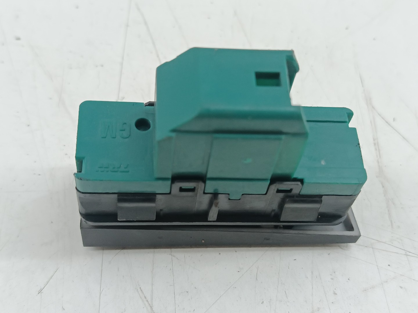 Botão de controlo de tração OPEL INSIGNIA A (G09) | 08 - 17 Imagem-2