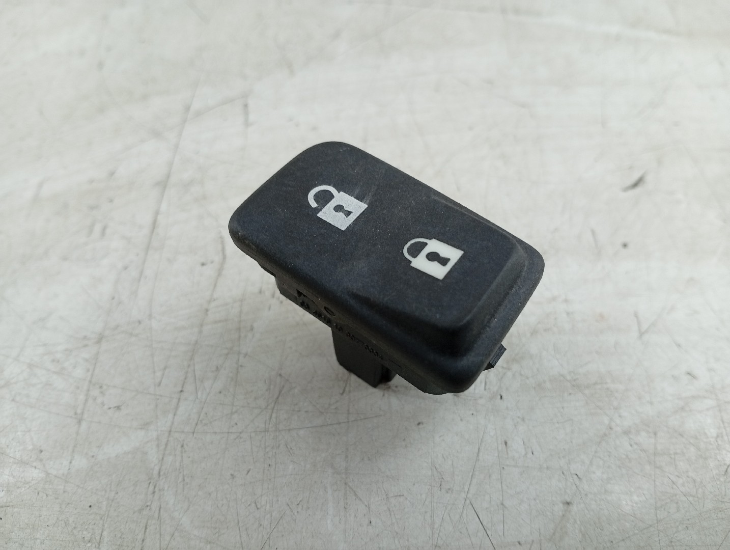 Botão de Fecho OPEL INSIGNIA A (G09) | 08 - 17