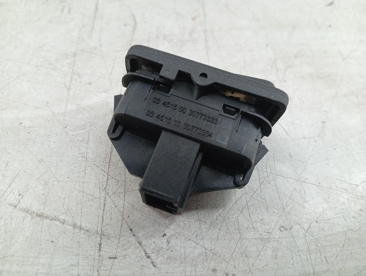 Botão de Fecho OPEL INSIGNIA A (G09) | 08 - 17 Imagem-2