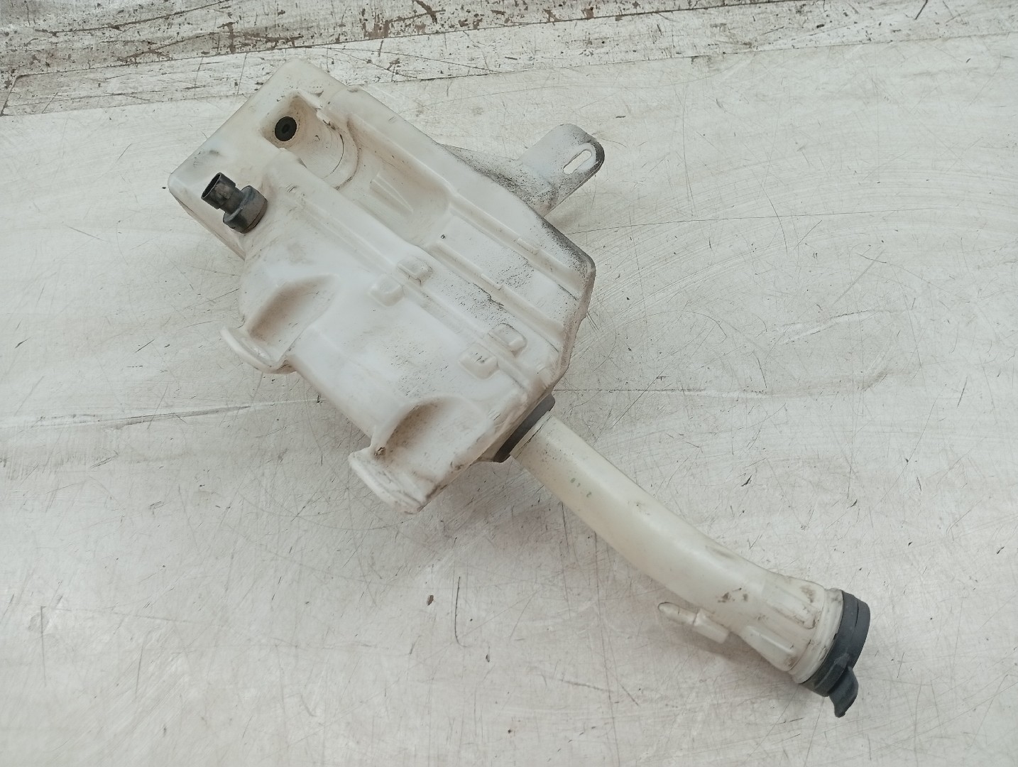 Reservatório de água do limpa para-brisas OPEL INSIGNIA A (G09) | 08 - 17 Imagem-3