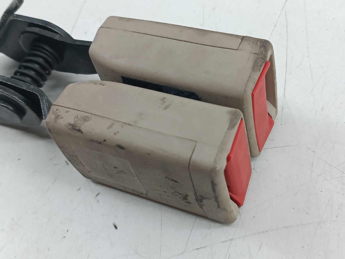 Encaixe do cinto OPEL INSIGNIA A (G09) | 08 - 17 Imagem-2