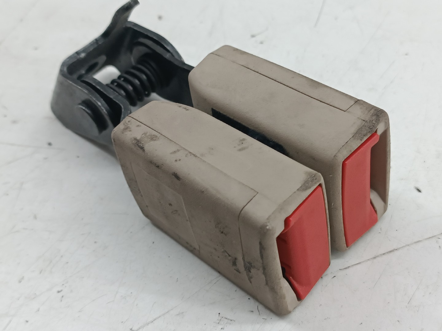 Encaixe do cinto OPEL INSIGNIA A (G09) | 08 - 17 Imagem-5