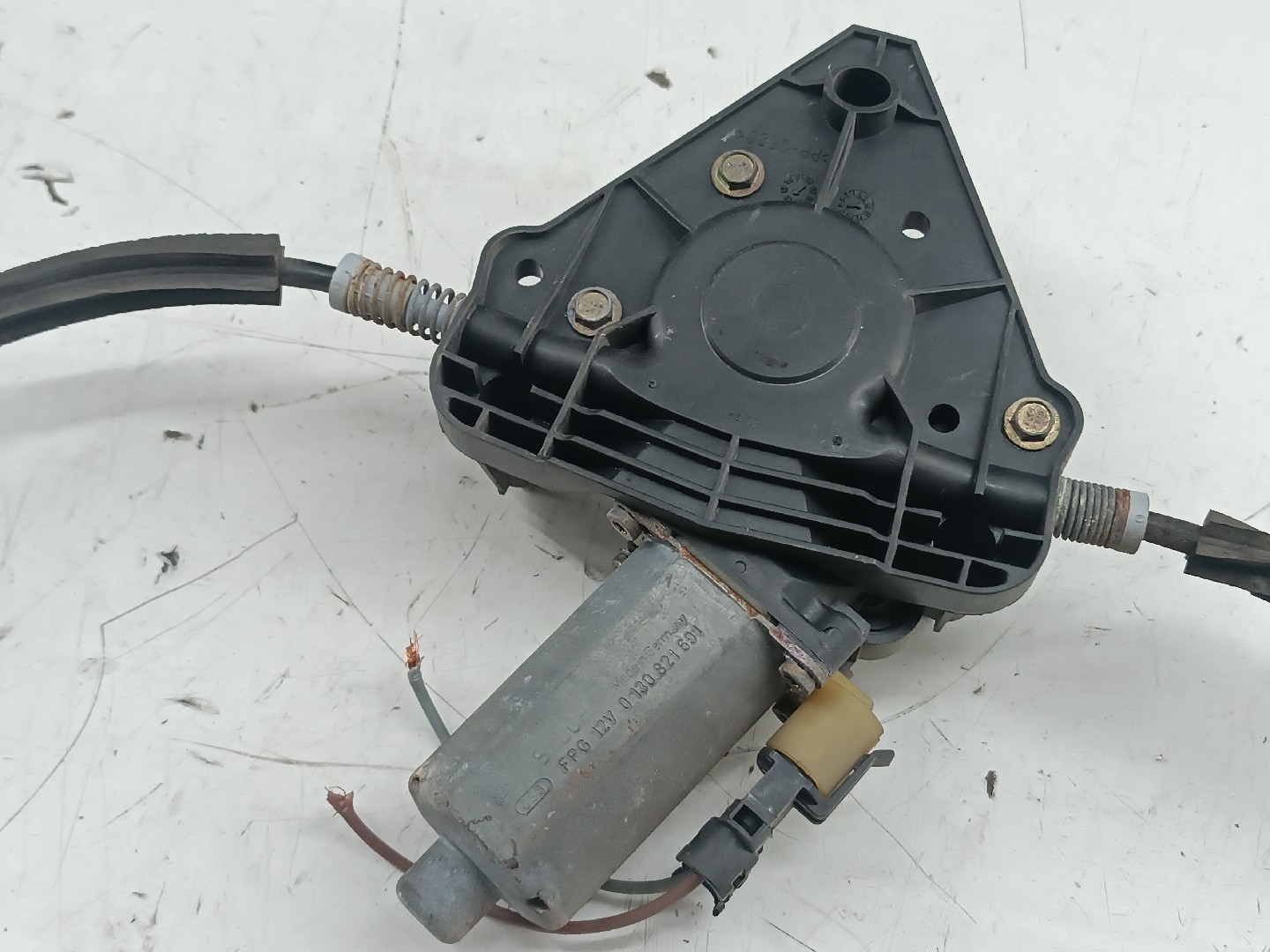 Motor e elevador de vidro frente direito RENAULT CLIO II (BB_, CB_) | 98 -  Imagem-1