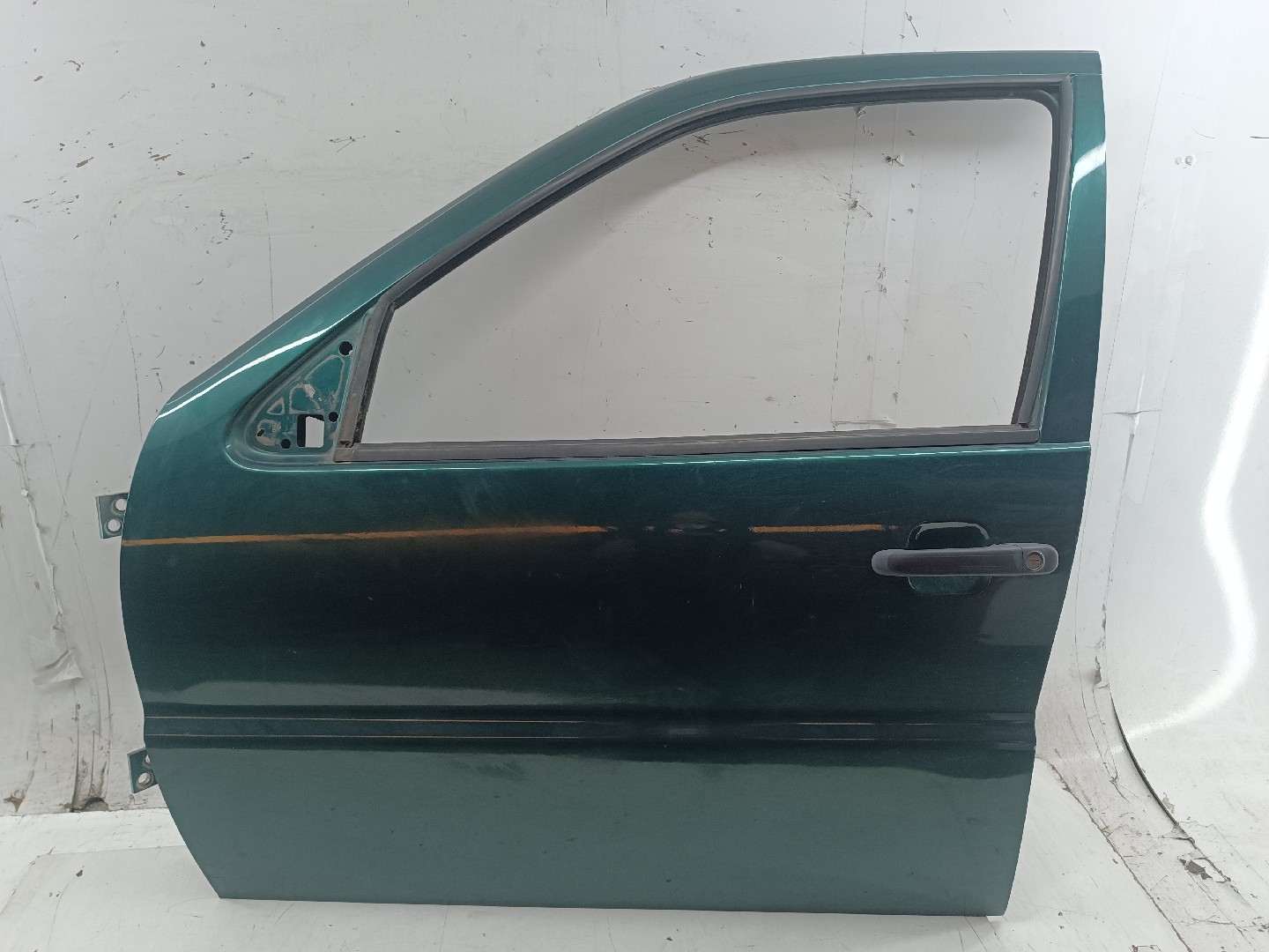 Porta Frente Esquerda VOLKSWAGEN POLO (6N1) | 94 - 99