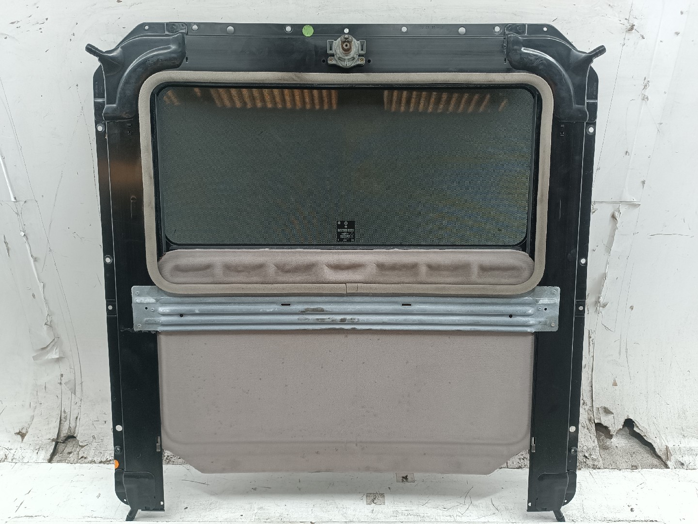 Teto de Abrir Manual VOLKSWAGEN POLO (6N1) | 94 - 99 Imagem-5