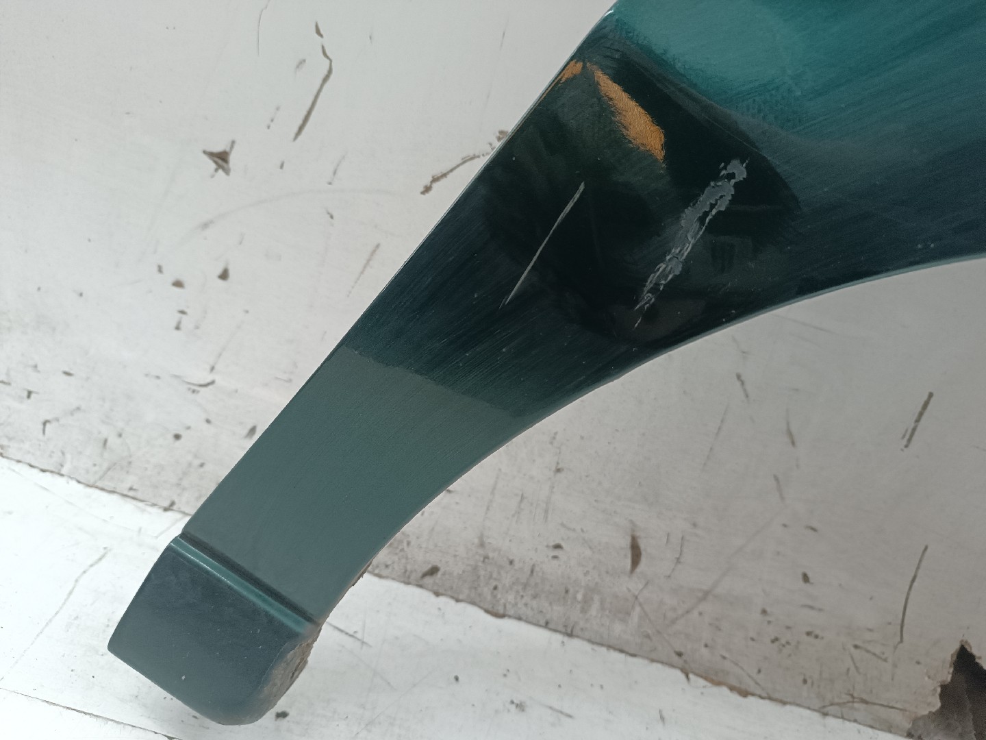 Guarda Lamas Direito VOLKSWAGEN POLO (6N1) | 94 - 99 Imagem-4