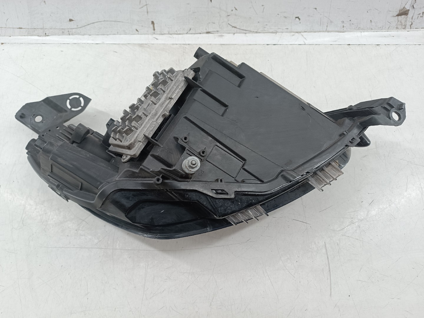 Ótica Esquerda PEUGEOT 2008 II (U_) | 19 -  Imagem-5