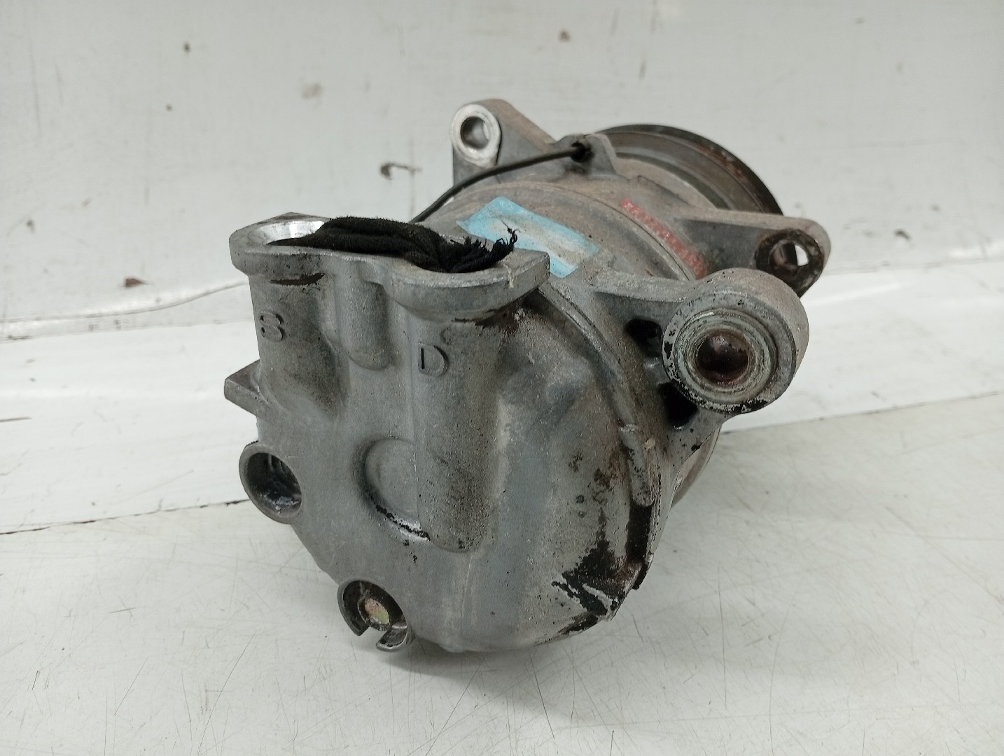 Compressor de Ar Condicionado MAZDA 626 III Hatchback (GD) | 87 - 92 Imagem-3