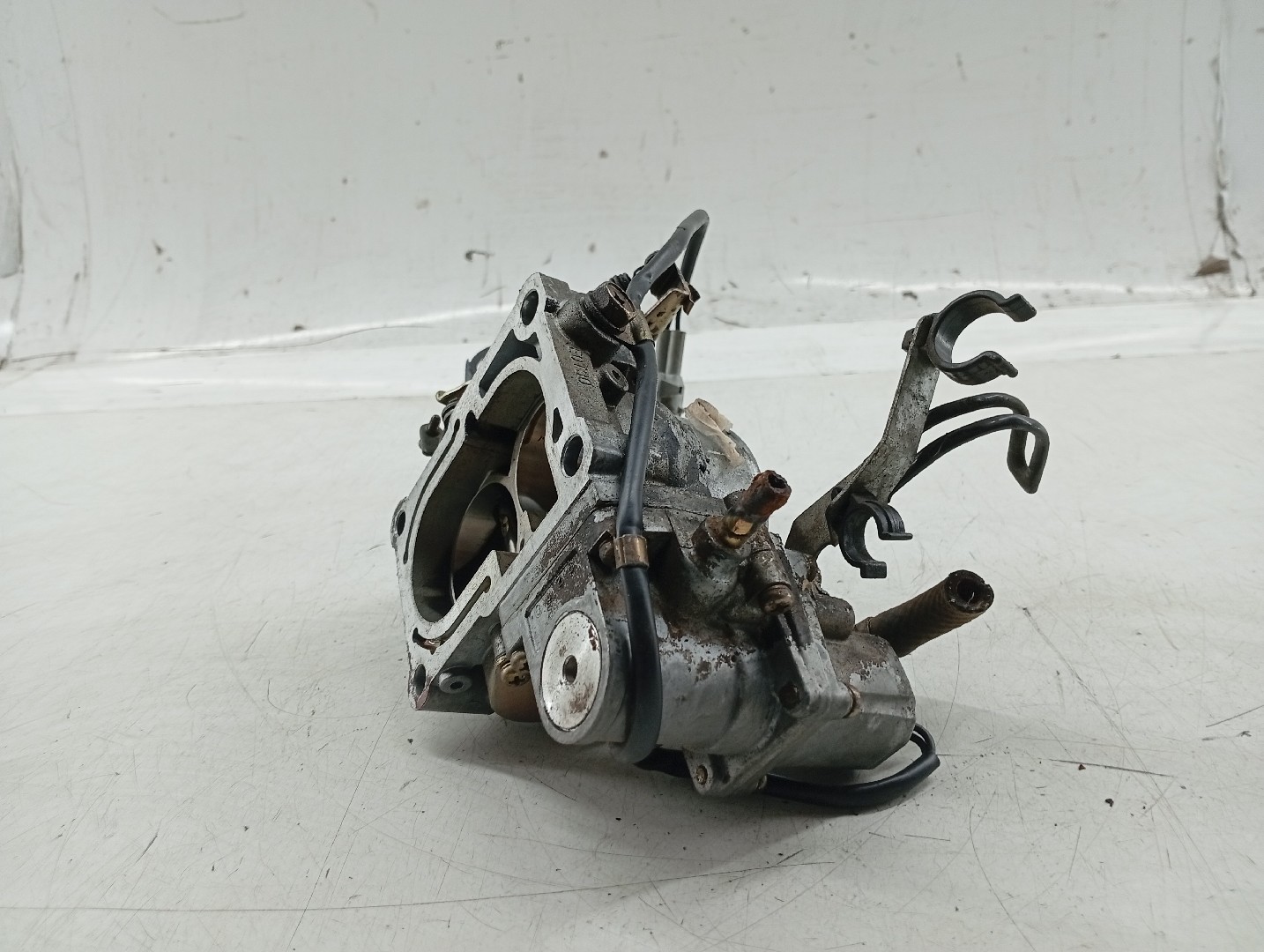 Borboleta de admissão MAZDA 626 III Hatchback (GD) | 87 - 92 Imagem-5