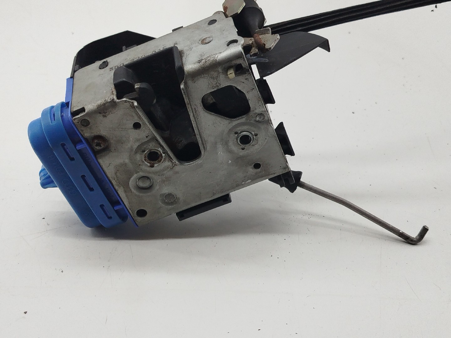 Fecho da Porta Trás Esquerdo AUDI A4 Avant (8D5, B5) | 94 - 02 Imagem-4