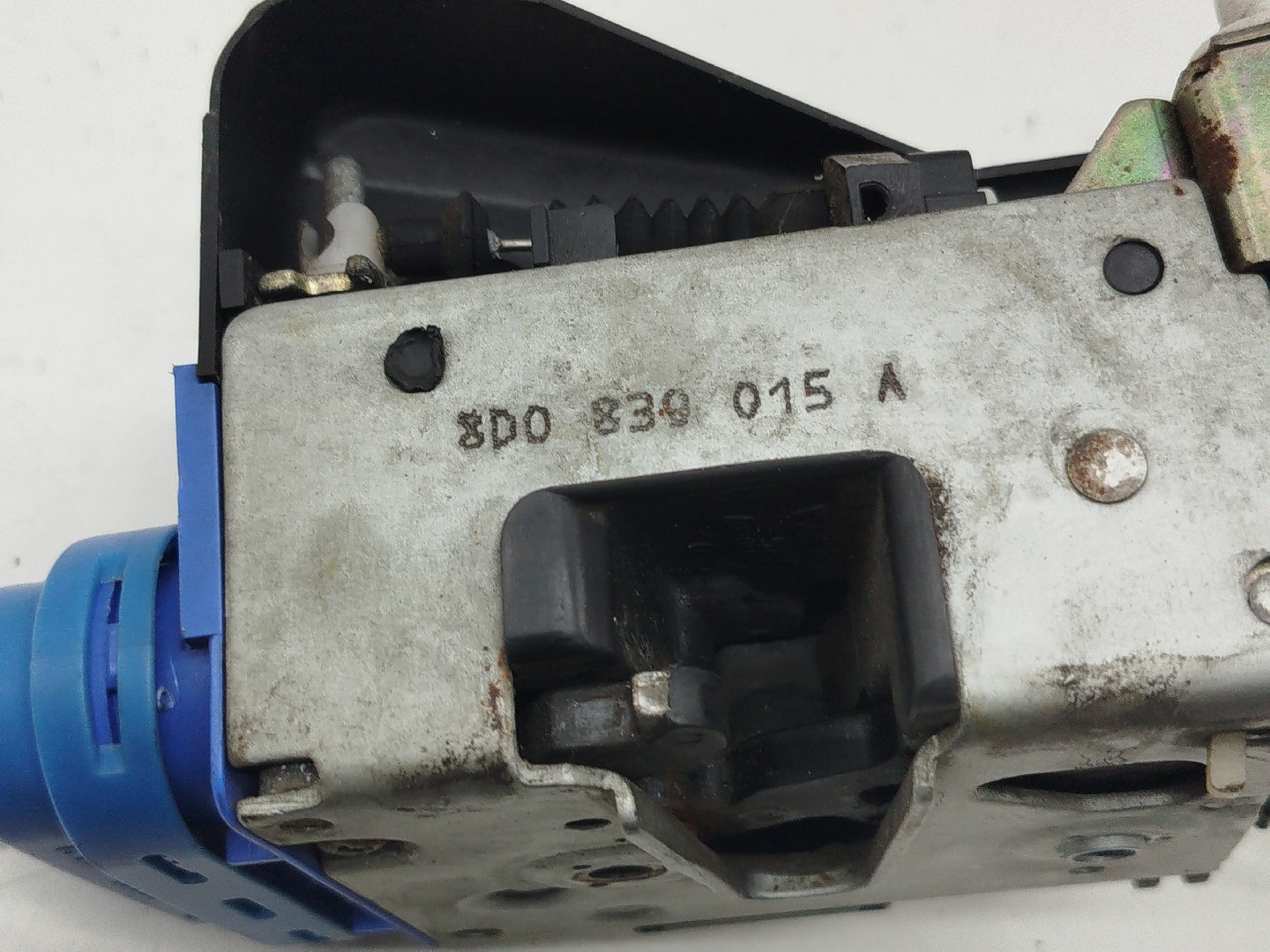 Fecho da Porta Trás Esquerdo AUDI A4 Avant (8D5, B5) | 94 - 02 Imagem-3