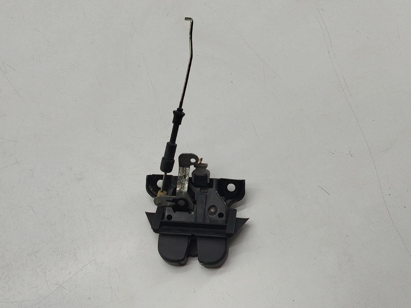 Fecho da Mala AUDI A4 Avant (8D5, B5) | 94 - 02 Imagem-4