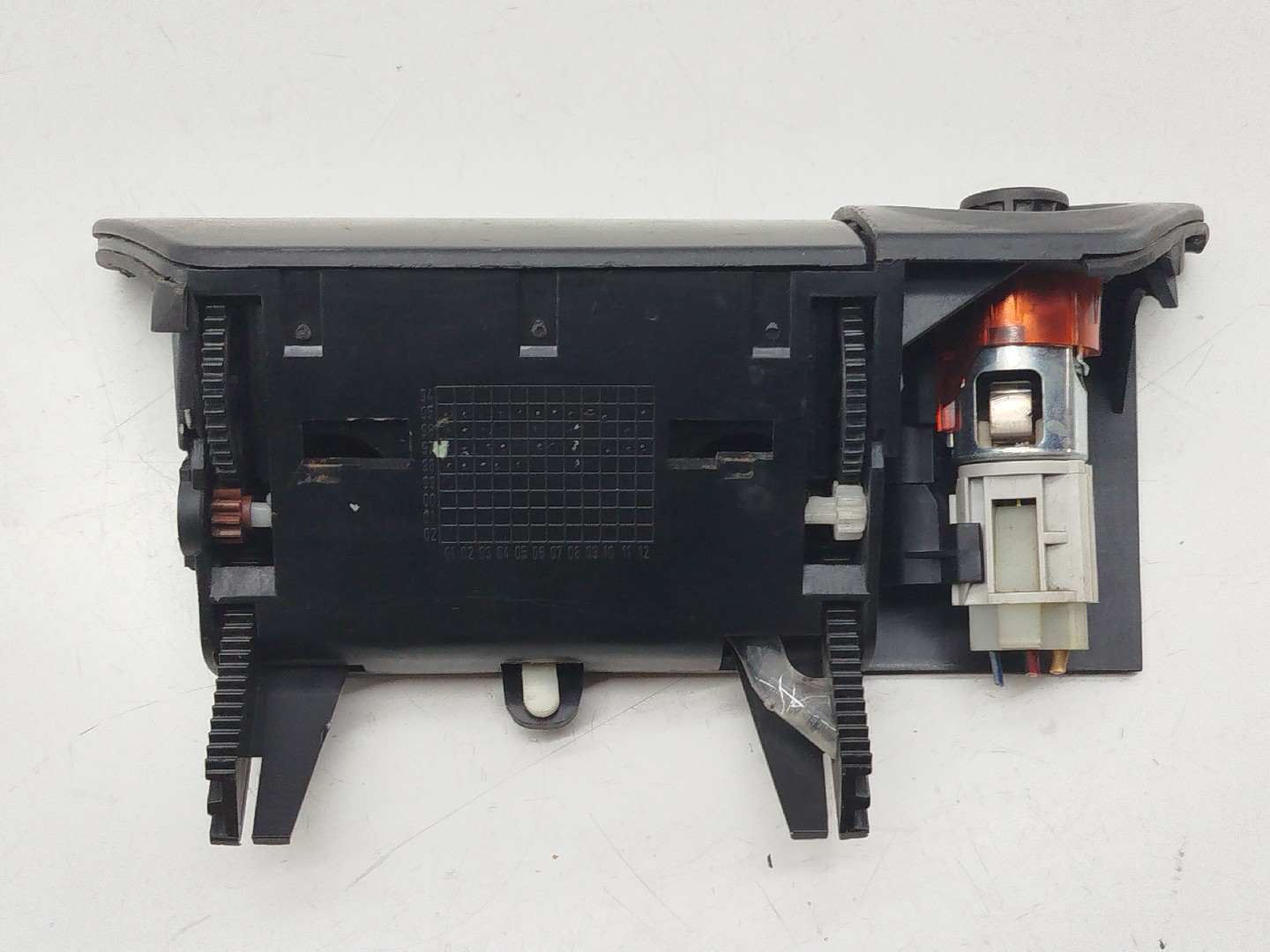 Cinzeiro AUDI A4 Avant (8D5, B5) | 94 - 02 Imagem-5