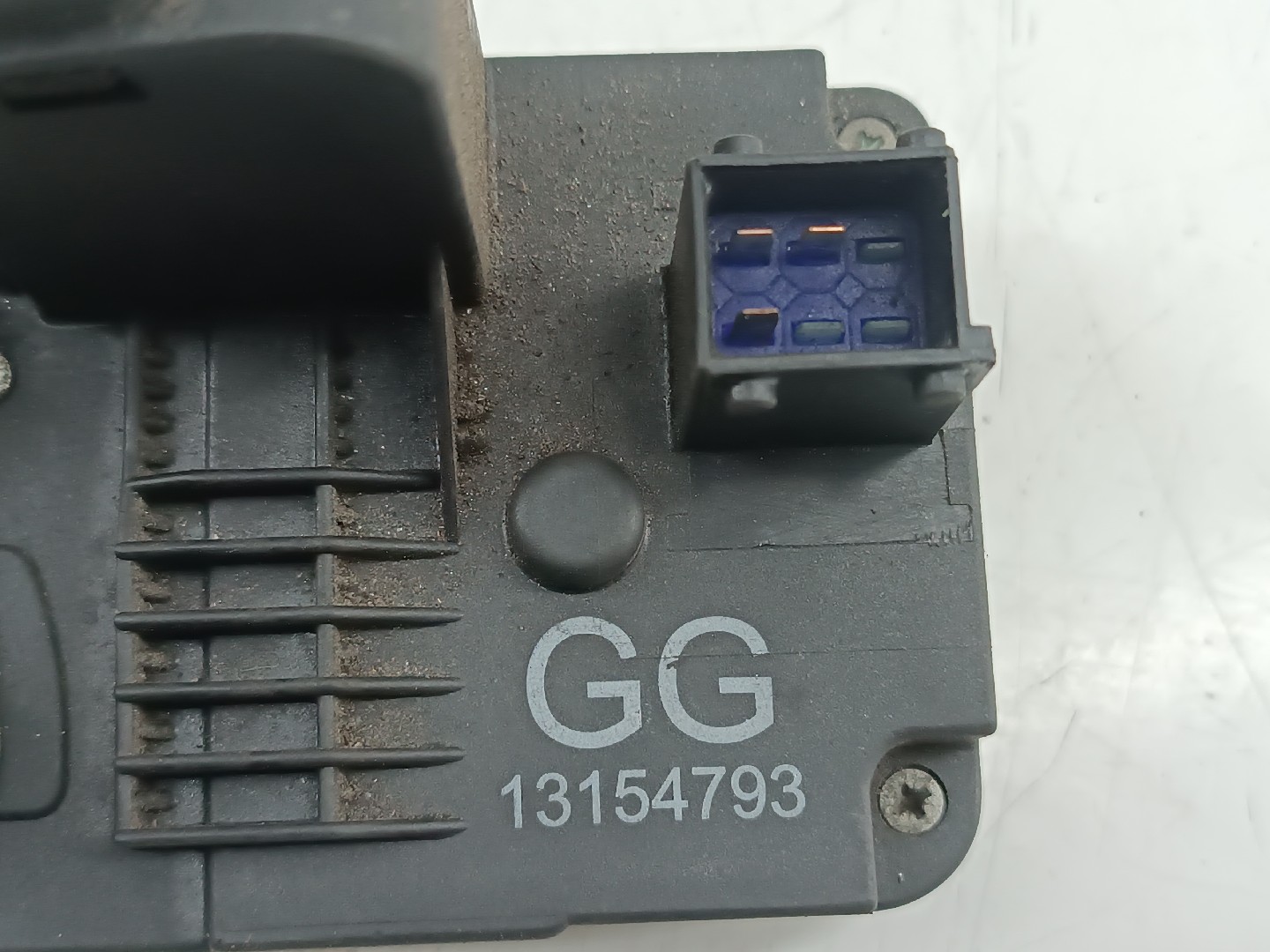 Fecho de porta OPEL MERIVA A Veículo multiuso (X03) | 03 - 10 Imagem-1