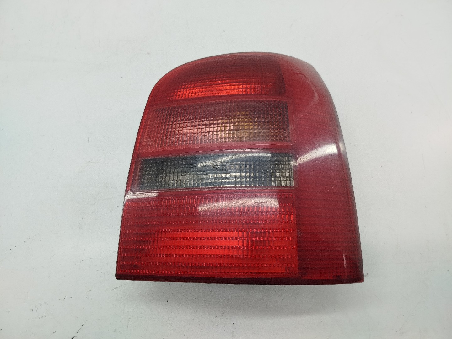 Farolim Stop Direito AUDI A4 Avant (8D5, B5) | 94 - 02