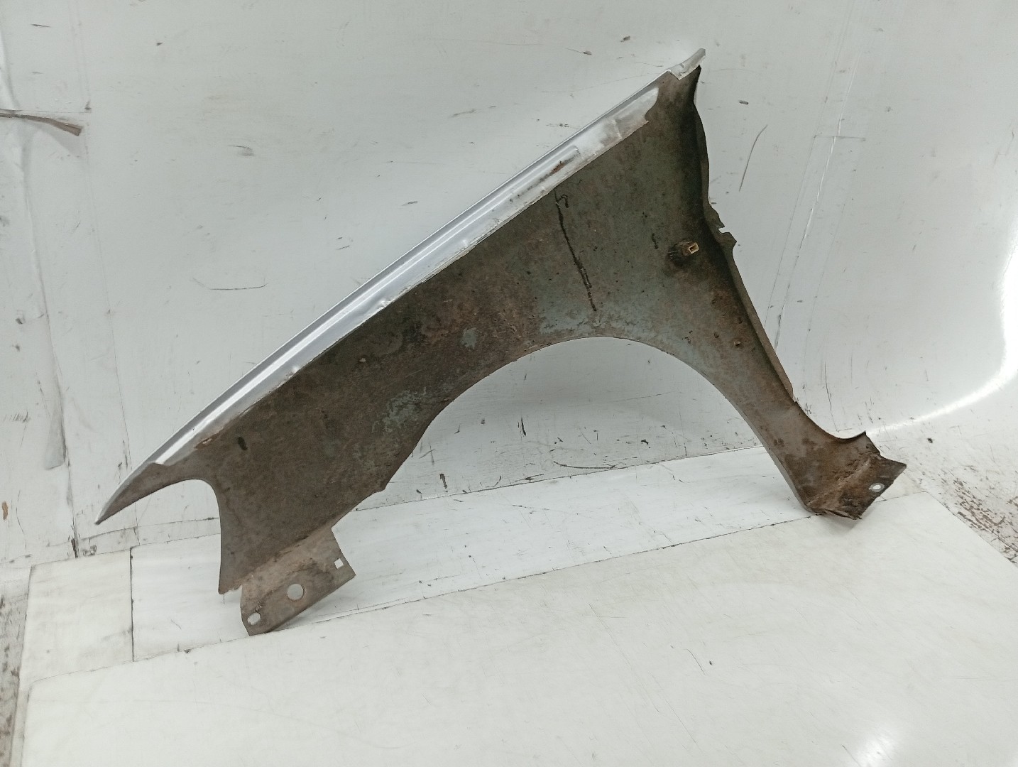 Guarda Lamas Direito PEUGEOT 106 II (1A_, 1C_) | 96 - 05 Imagem-2