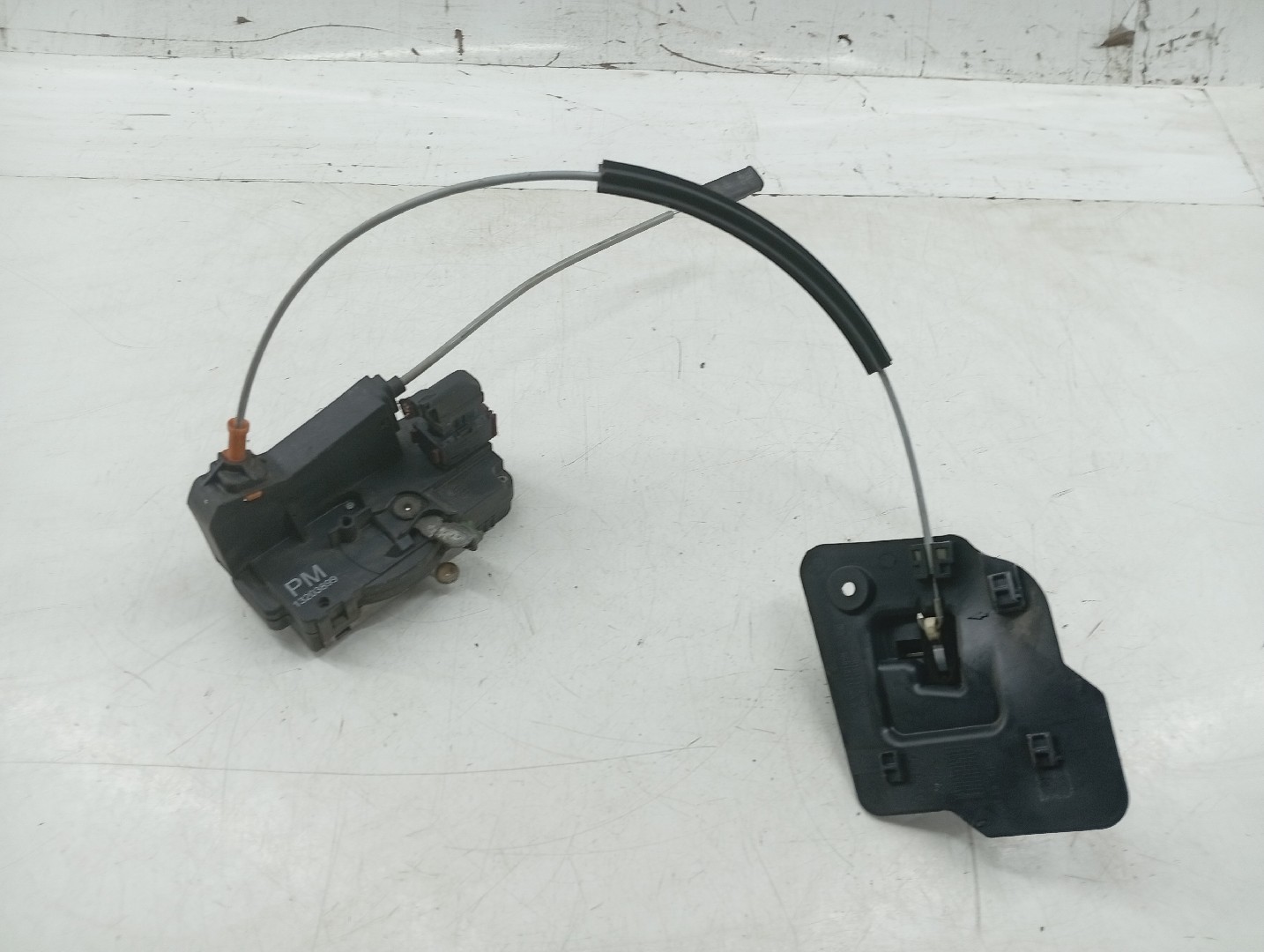 Fecho da Porta Frente Esquerdo OPEL MERIVA A Veículo multiuso (X03) | 03 - 10