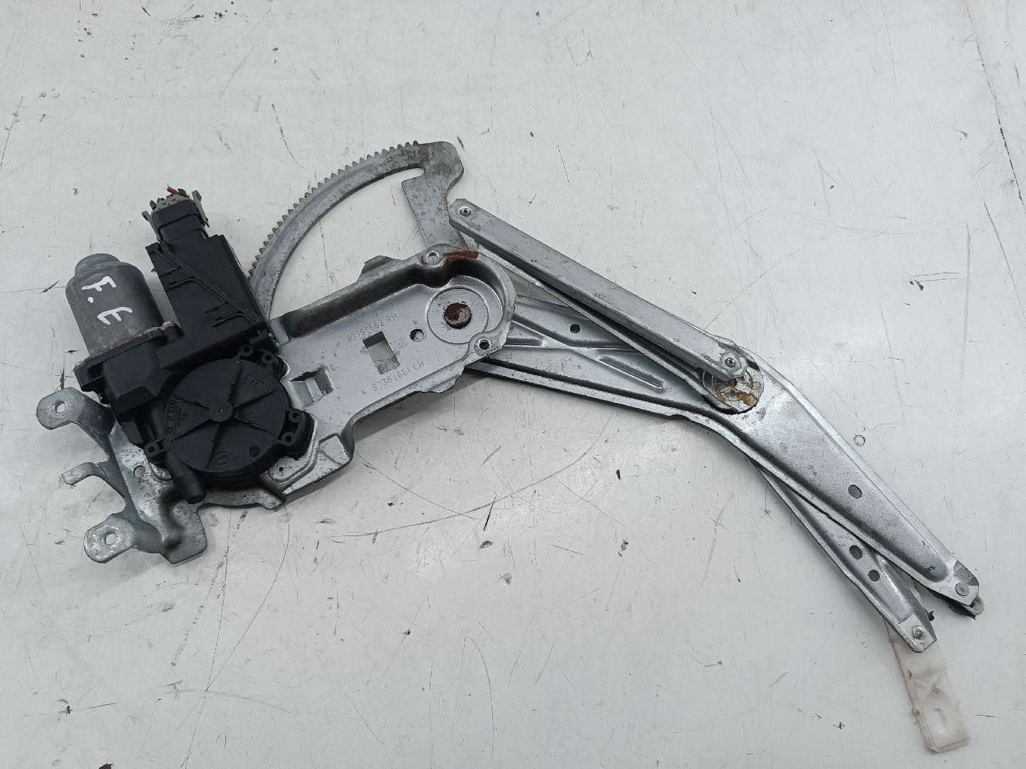 Motor e elevador de vidro frente esquerdo OPEL MERIVA A Veículo multiuso (X03) | 03 - 10 Imagem-5