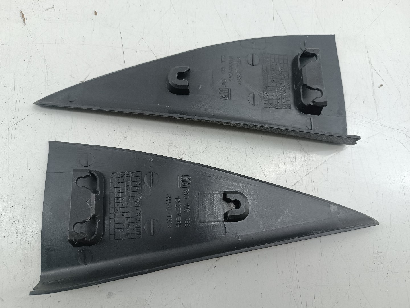 Outros Plásticos OPEL MERIVA A Veículo multiuso (X03) | 03 - 10