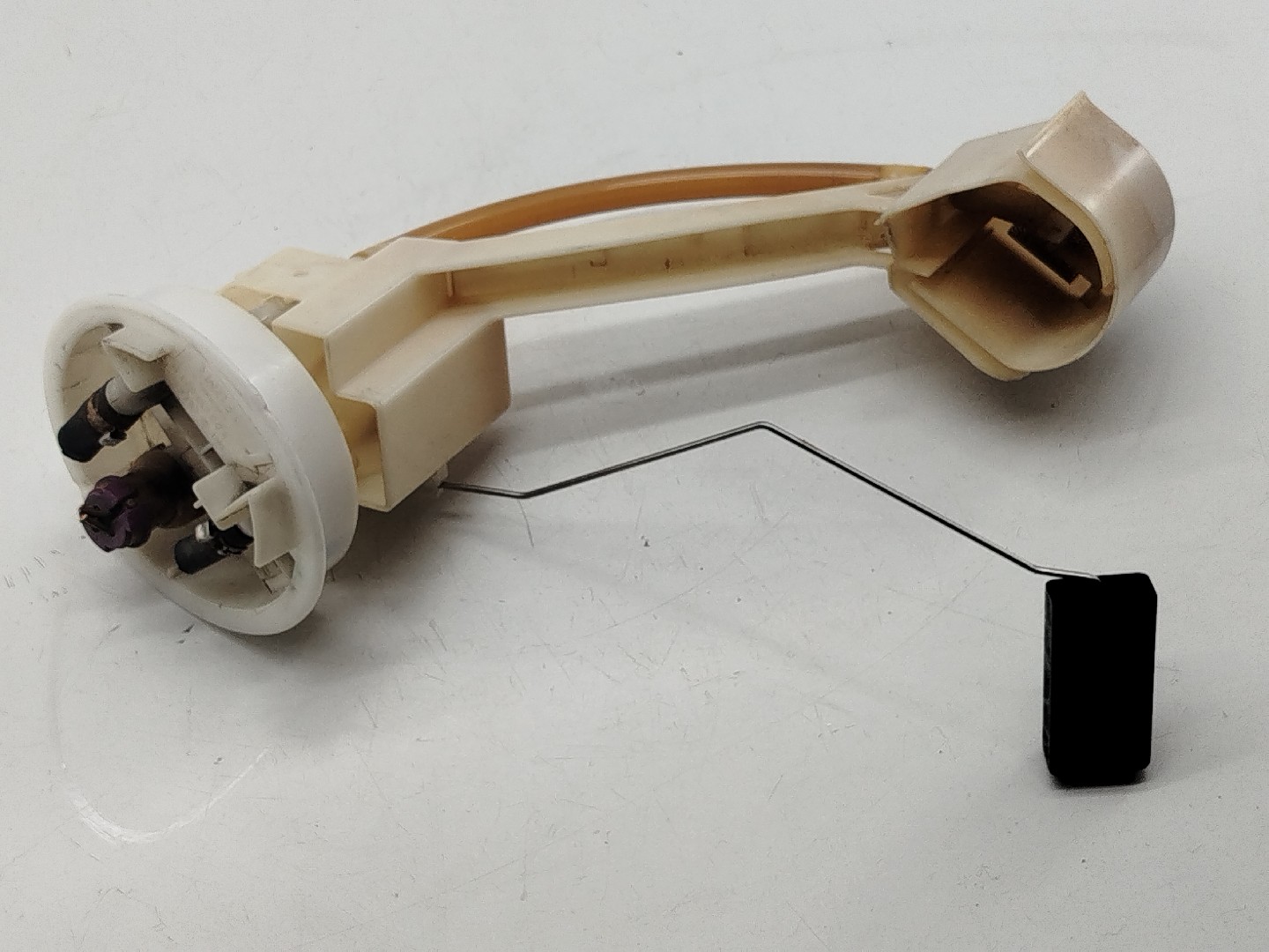 Boia do Combustível AUDI A4 Avant (8D5, B5) | 94 - 02 Imagem-7