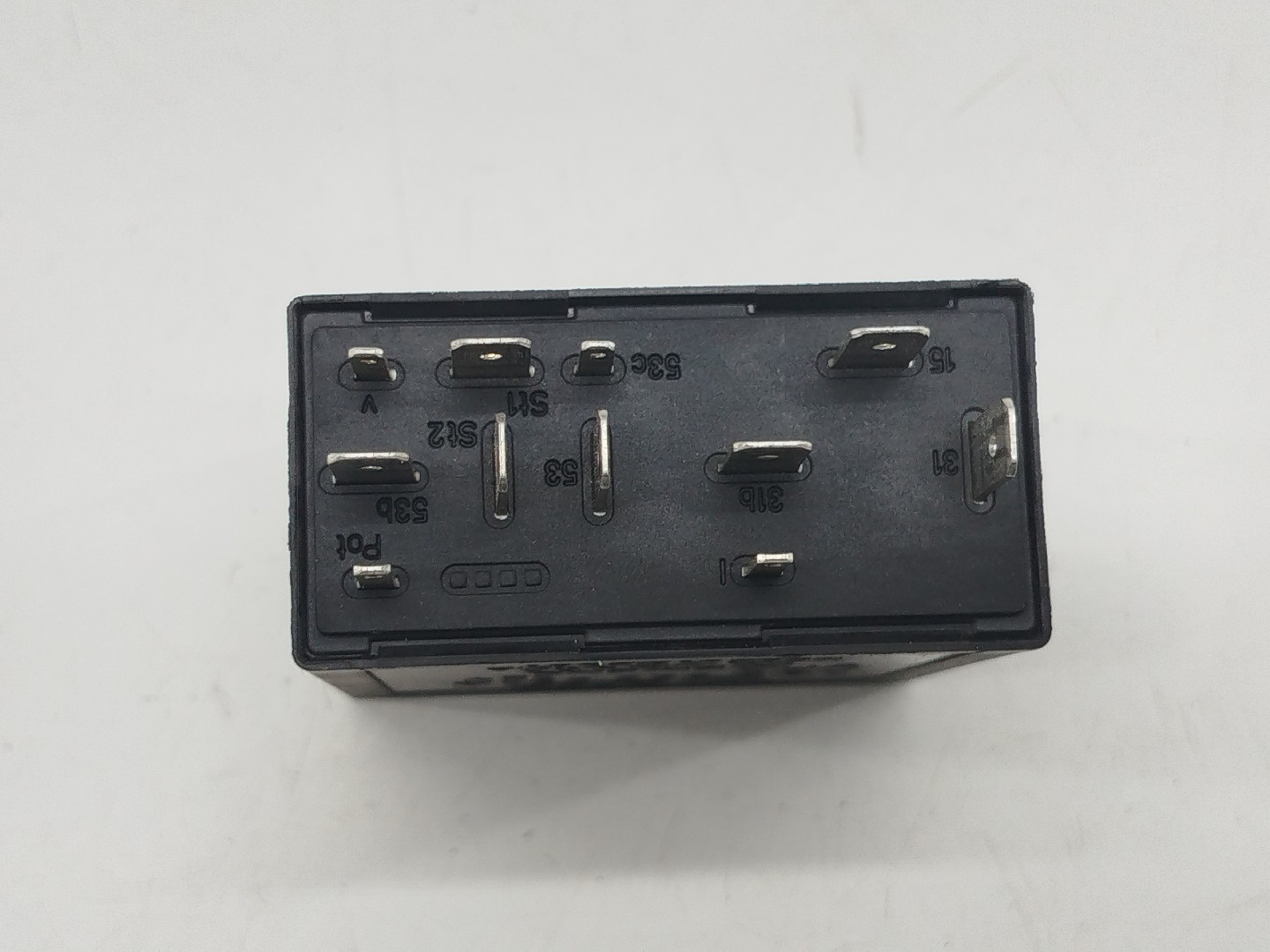 Relé temporizador do limpa para-brisas AUDI A4 Avant (8D5, B5) | 94 - 02 Imagem-2