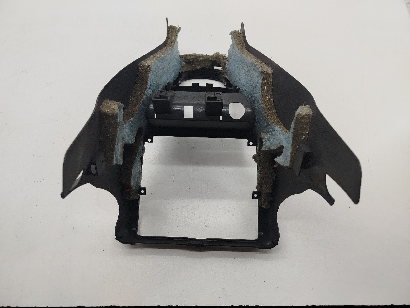 Consola central da alavanca de mudanças AUDI A4 Avant (8D5, B5) | 94 - 02 Imagem-4