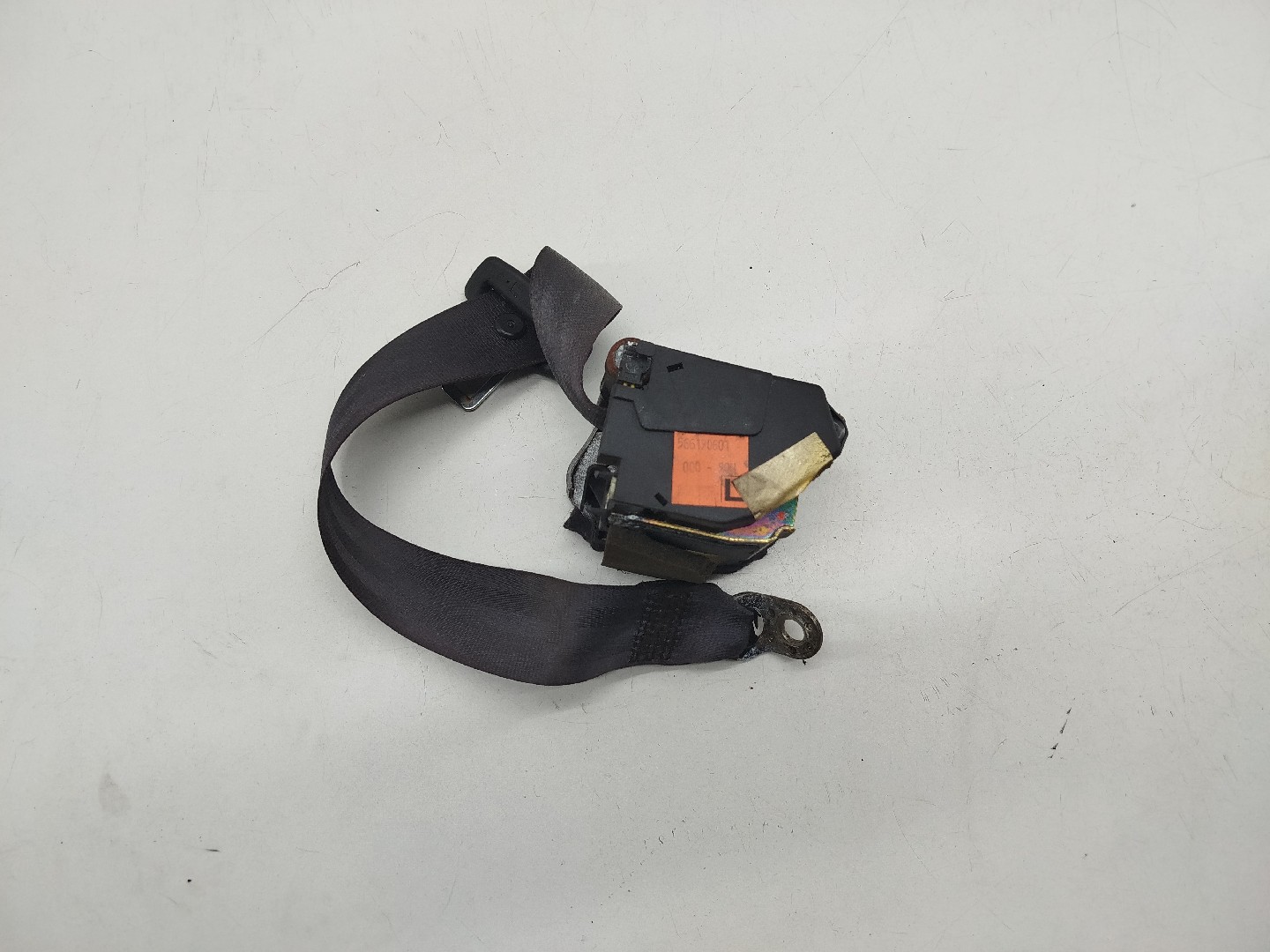 Cinto Traseiro Esquerdo AUDI A4 Avant (8D5, B5) | 94 - 02 Imagem-2