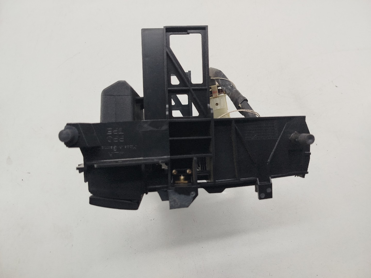 Consola Central AUDI A4 Avant (8D5, B5) | 94 - 02 Imagem-6