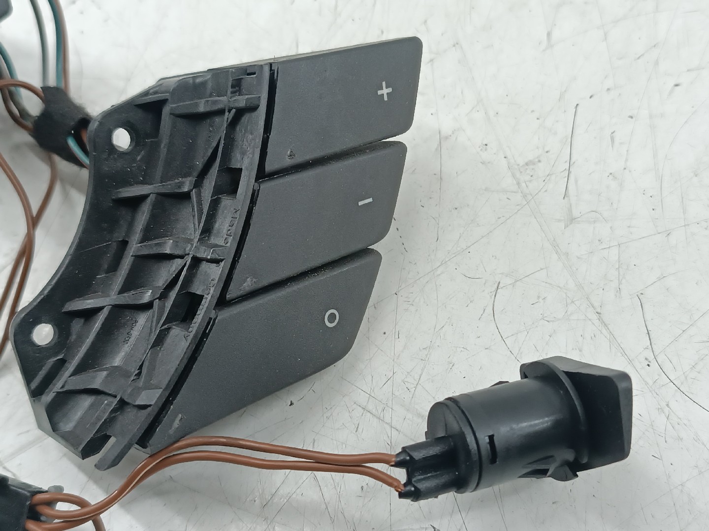 Comandos do Volante OPEL MERIVA A Veículo multiuso (X03) | 03 - 10 Imagem-1