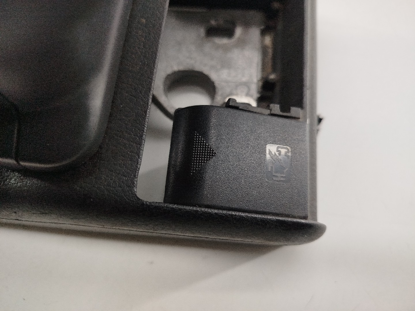 Consola de apoio de braço AUDI A4 Avant (8D5, B5) | 94 - 02 Imagem-2