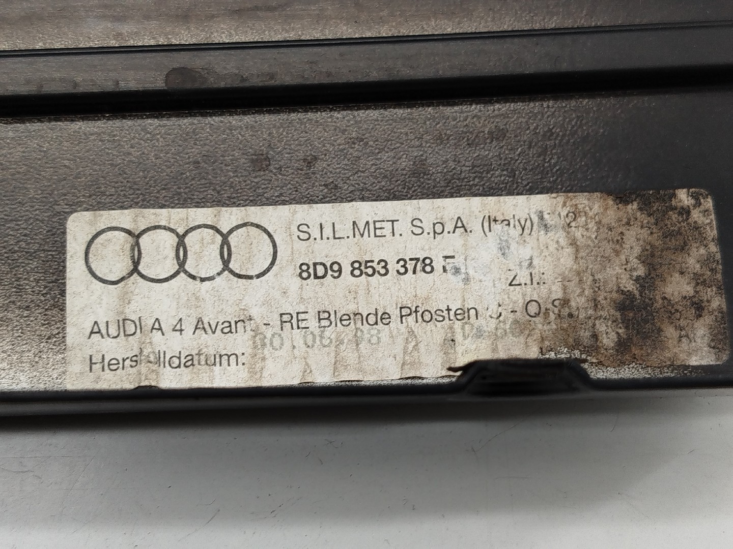 Molduras dos vidros das portas AUDI A4 Avant (8D5, B5) | 94 - 02 Imagem-4