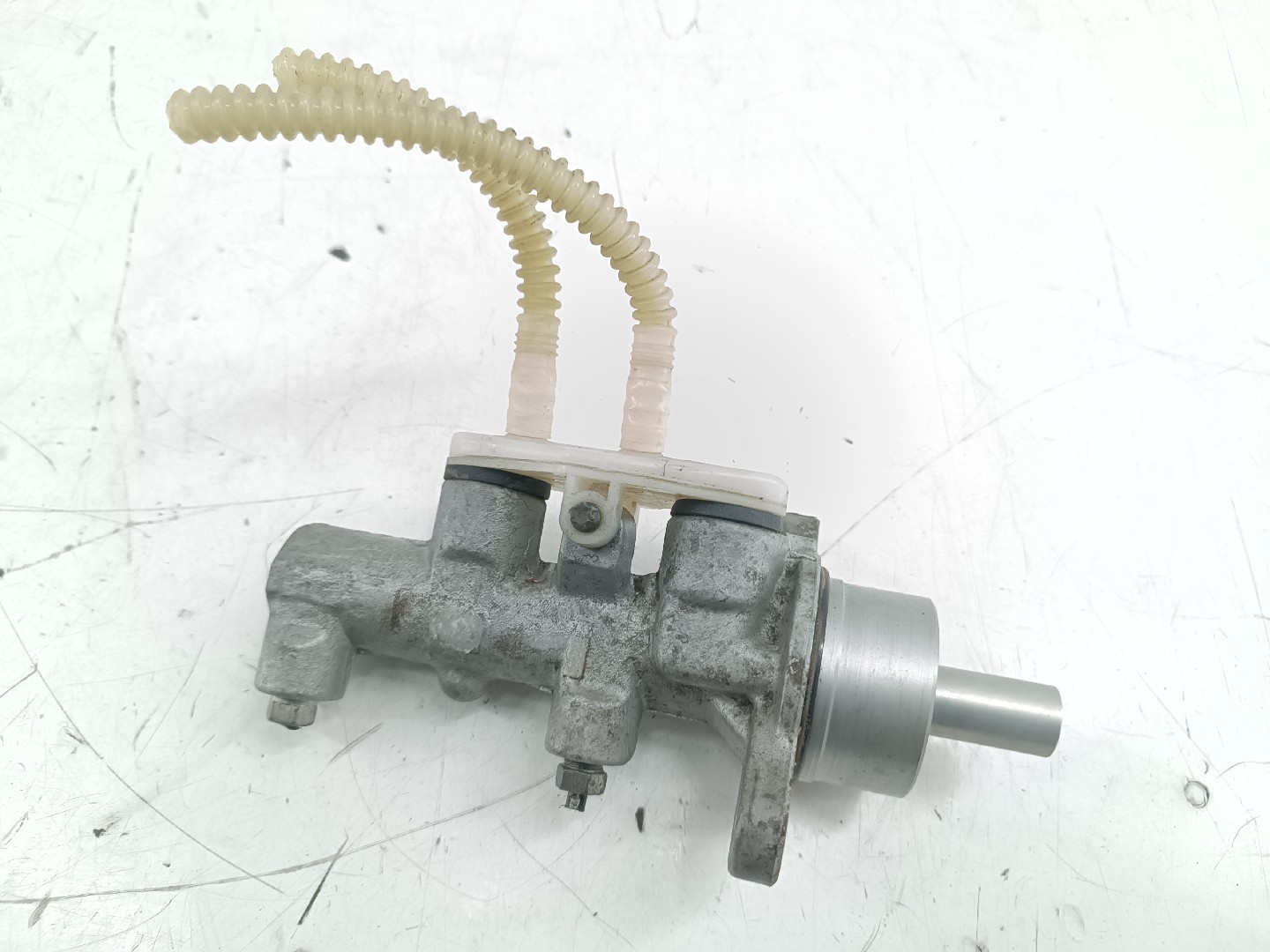 Cilindro mestre OPEL MERIVA A Veículo multiuso (X03) | 03 - 10