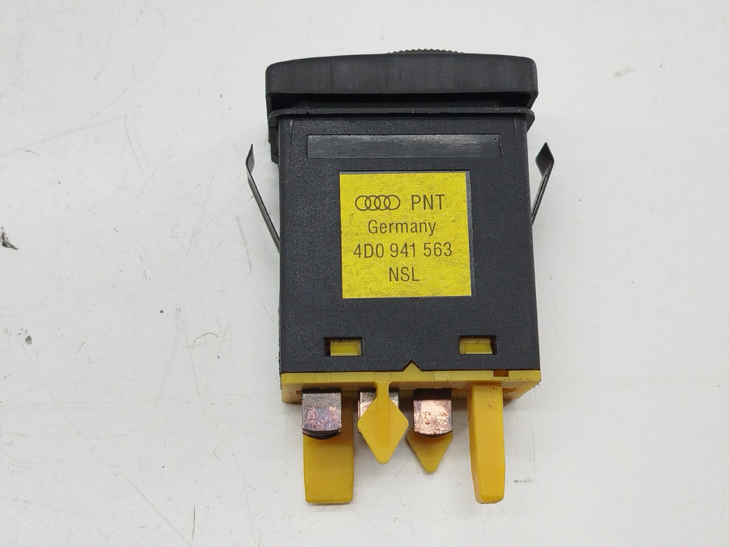 Botão de luz de nevoeiro AUDI A4 Avant (8D5, B5) | 94 - 02 Imagem-4