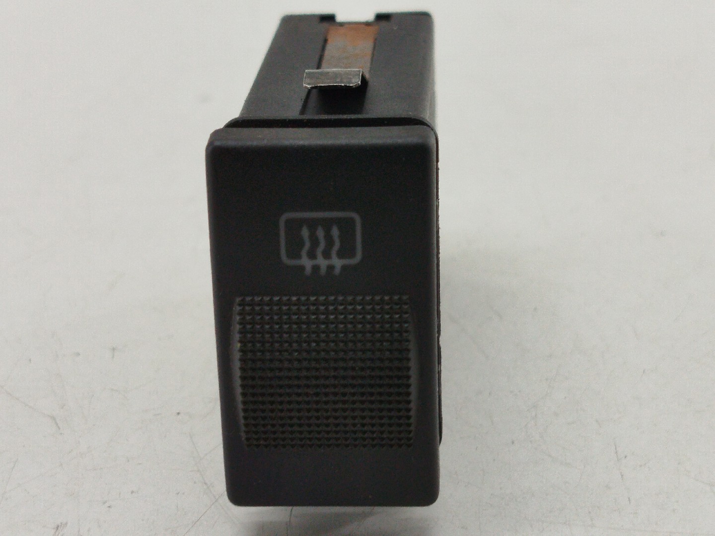 Botão desembaciador de vidro traseiro AUDI A4 Avant (8D5, B5) | 94 - 02 Imagem-5