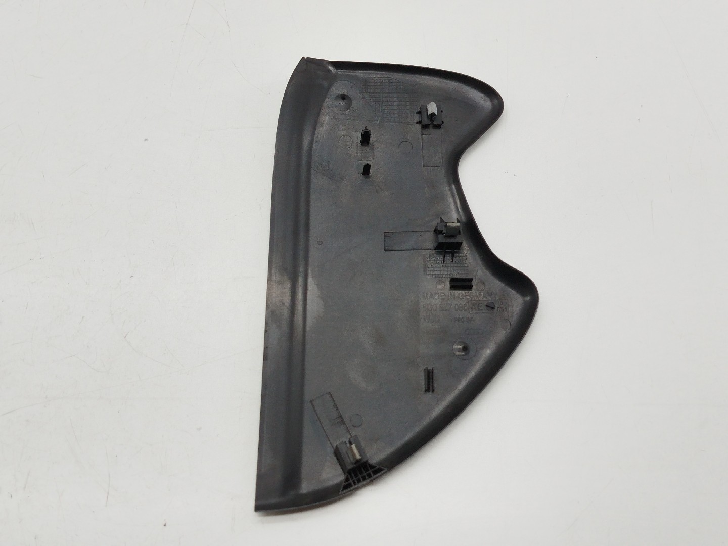 Tampa lateral de tablier AUDI A4 Avant (8D5, B5) | 94 - 02 Imagem-3