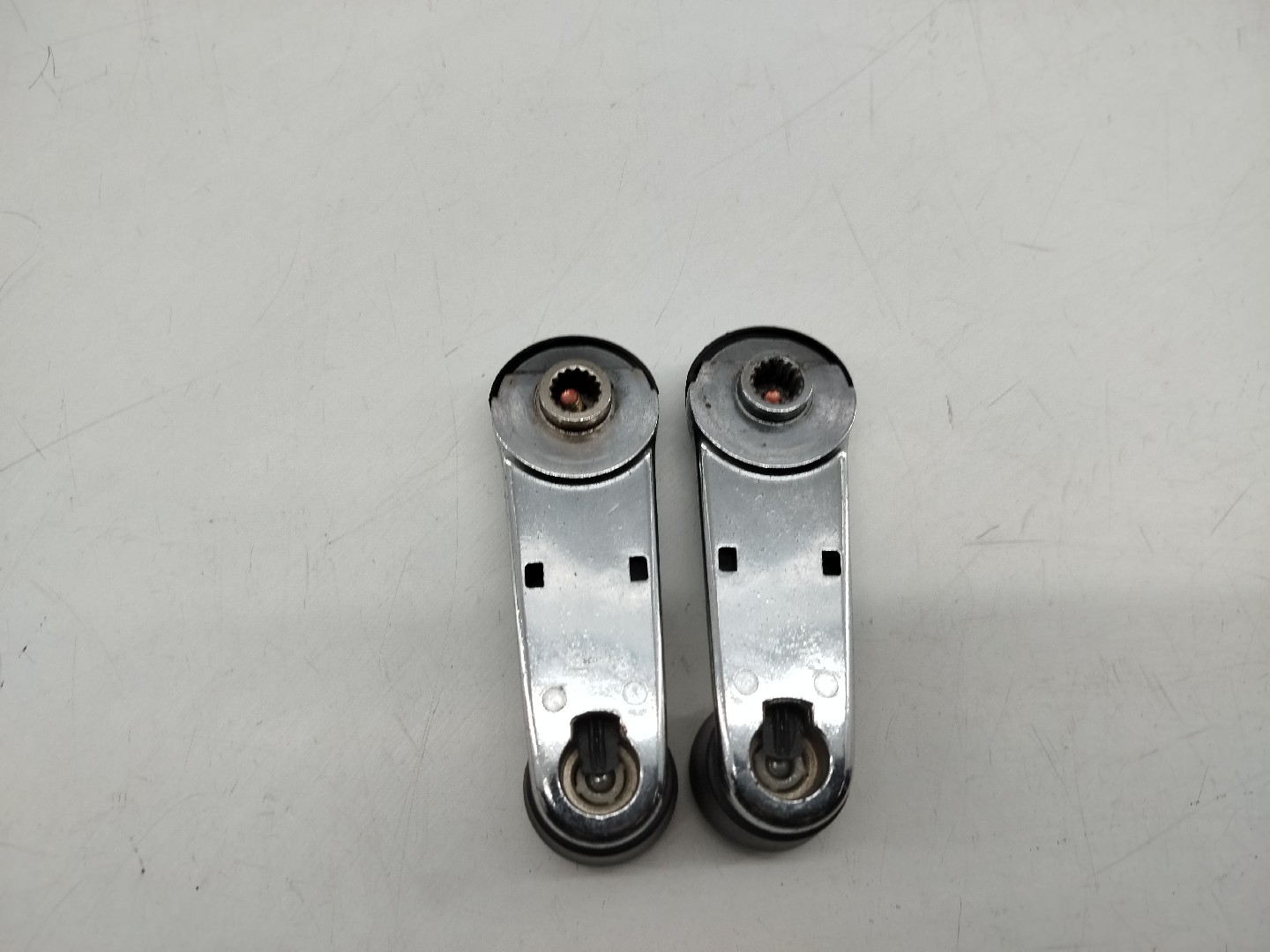 Manivela de vidro AUDI A4 Avant (8D5, B5) | 94 - 02 Imagem-1