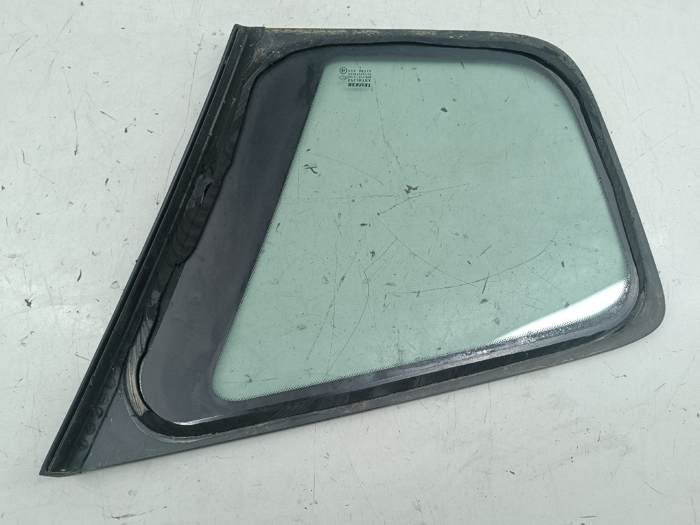 Vidro Painel Tras Esquerdo RENAULT GRAND SCÉNIC II (JM0/1_) | 04 - 09