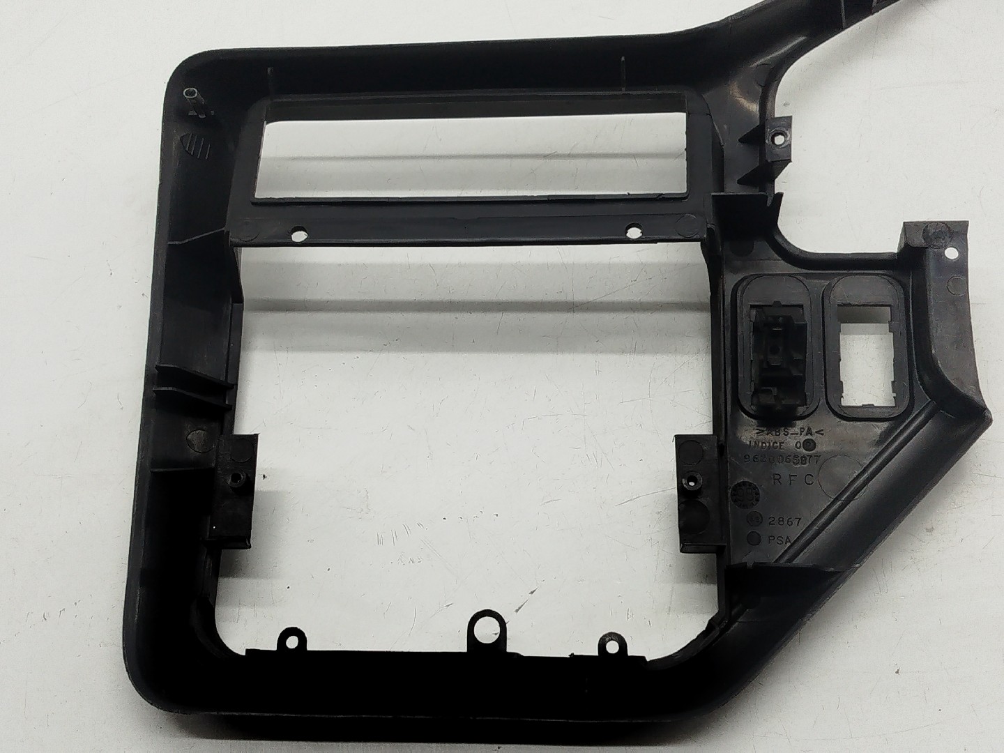 Moldura Consola Central PEUGEOT 106 II (1A_, 1C_) | 96 - 05 Imagem-3