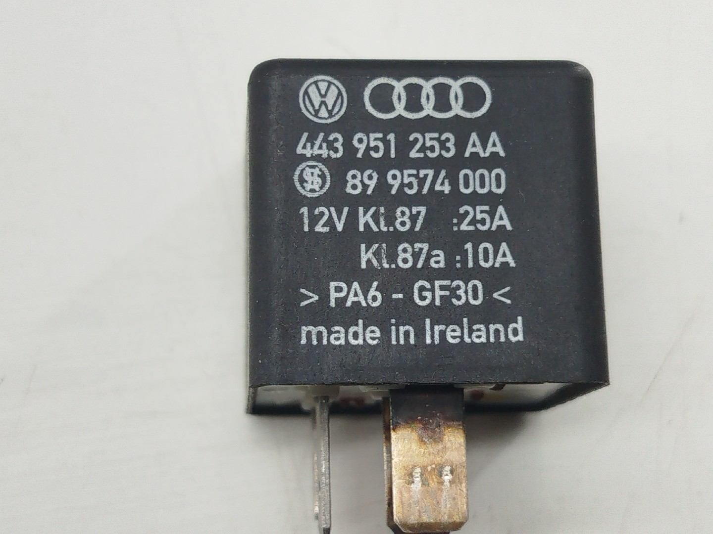 Relés AUDI A4 Avant (8D5, B5) | 94 - 02 Imagem-5