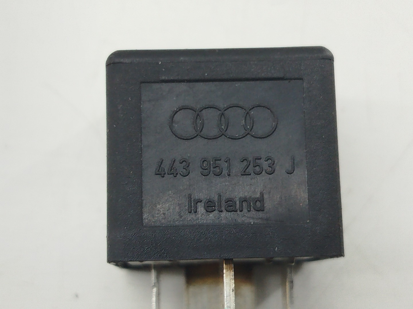 Relés AUDI A4 Avant (8D5, B5) | 94 - 02 Imagem-4