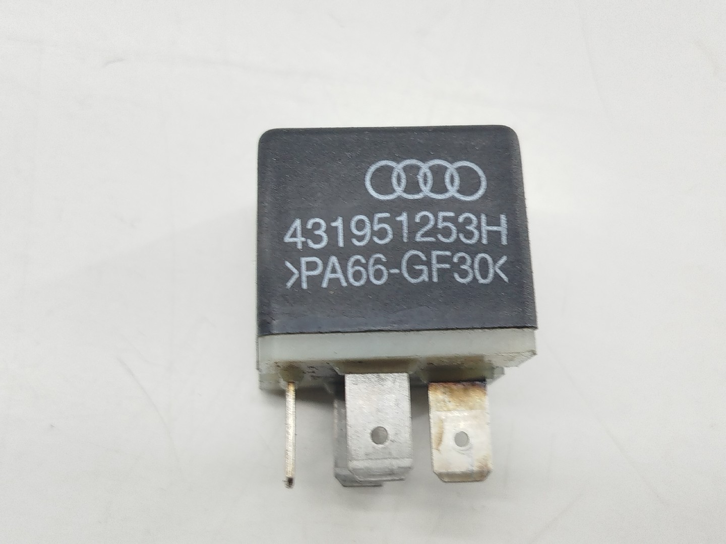 Relés AUDI A4 Avant (8D5, B5) | 94 - 02 Imagem-3