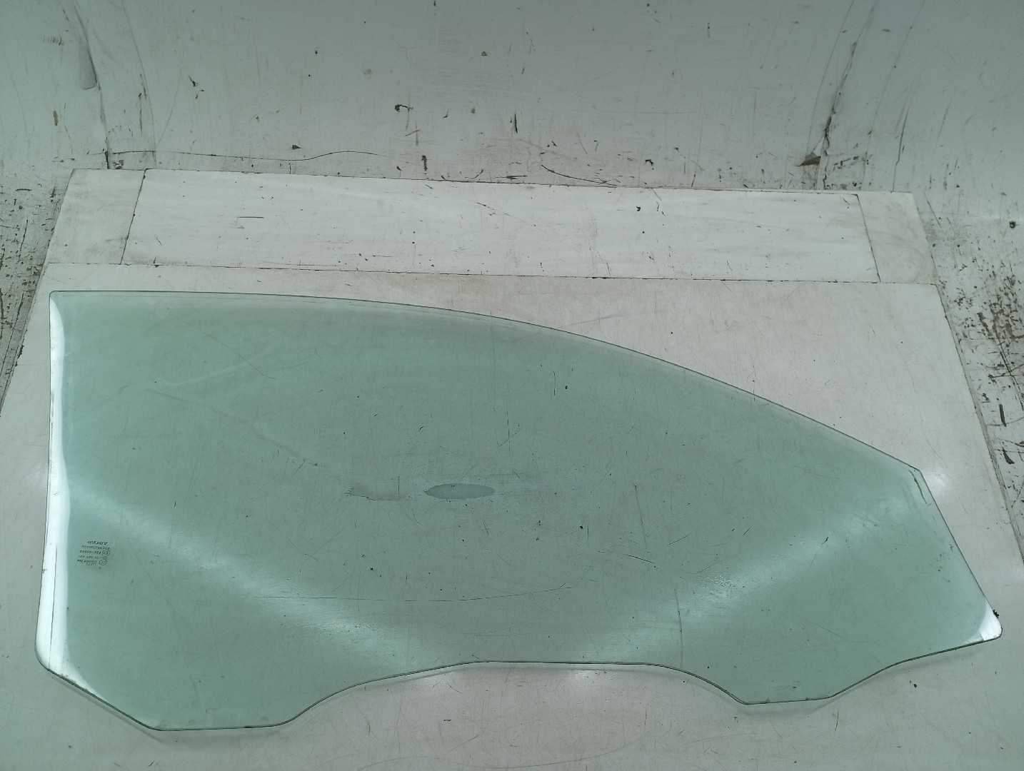 Vidro de Porta Frente Esquerdo VOLVO C30 (533) | 06 - 13 Imagem-4