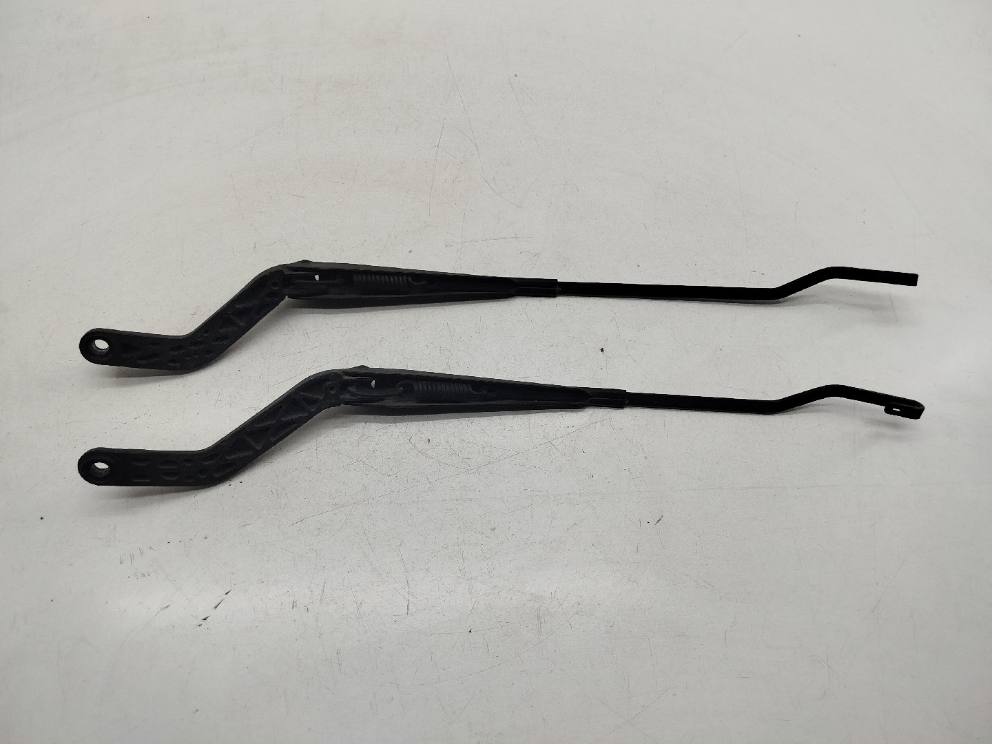 Braços das escovas frente PEUGEOT 106 II (1A_, 1C_) | 96 - 05 Imagem-1