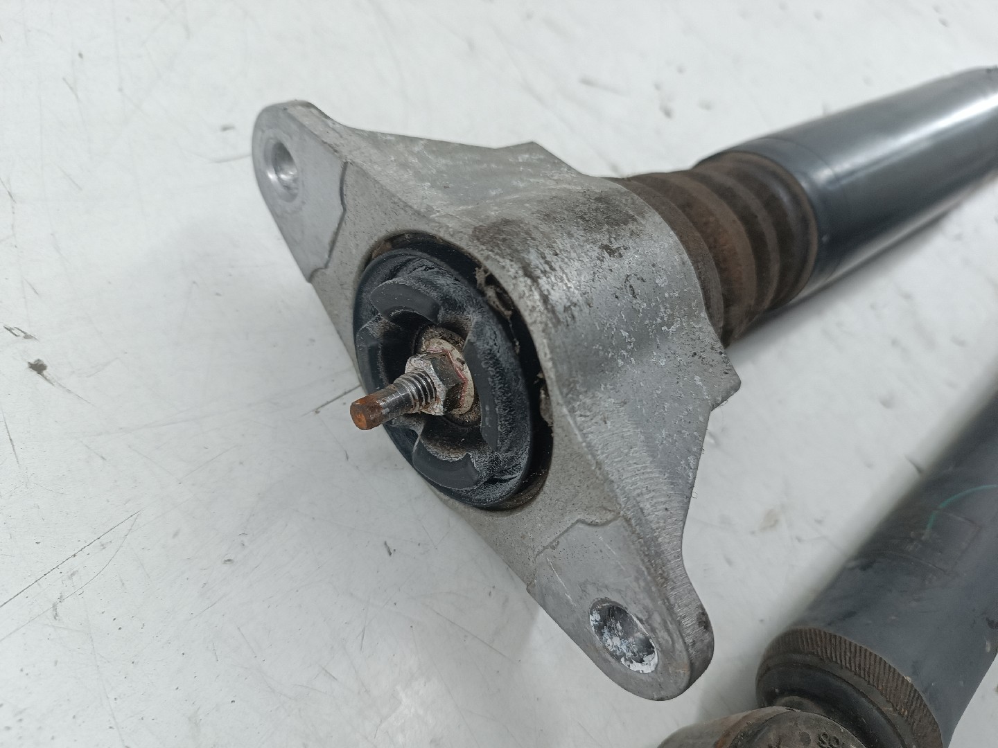 Amortecedores traseiros MAZDA CX-3 (DK) | 15 -  Imagem-3