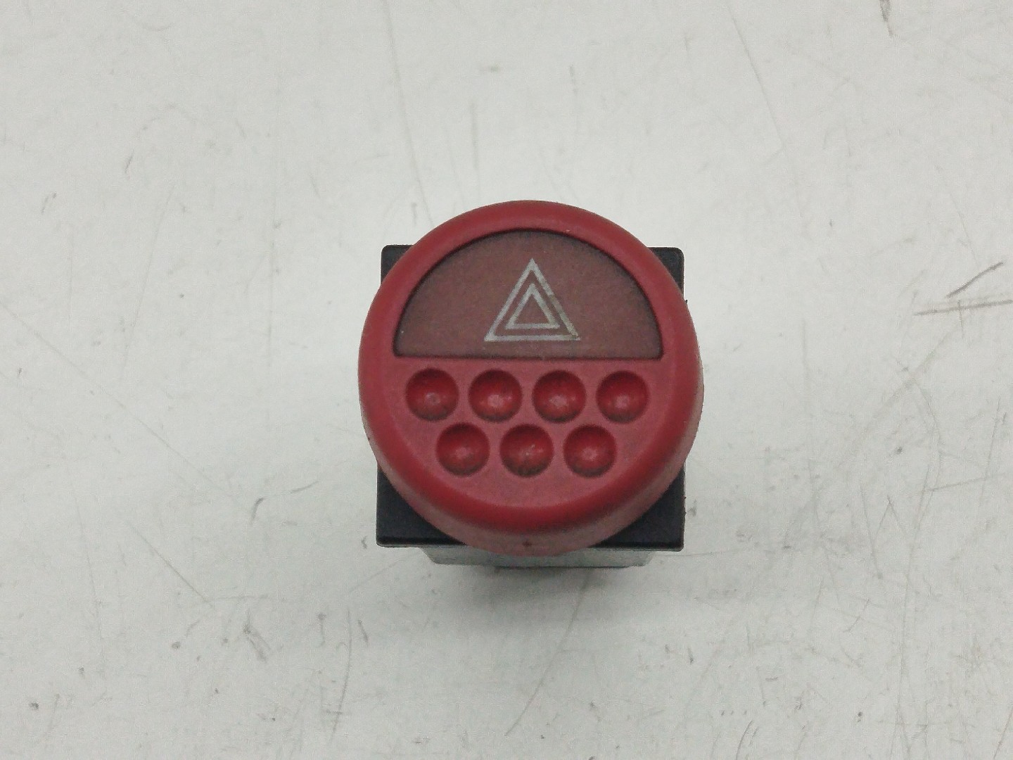 Botão dos 4 piscas PEUGEOT 106 II (1A_, 1C_) | 96 - 05 Imagem-4