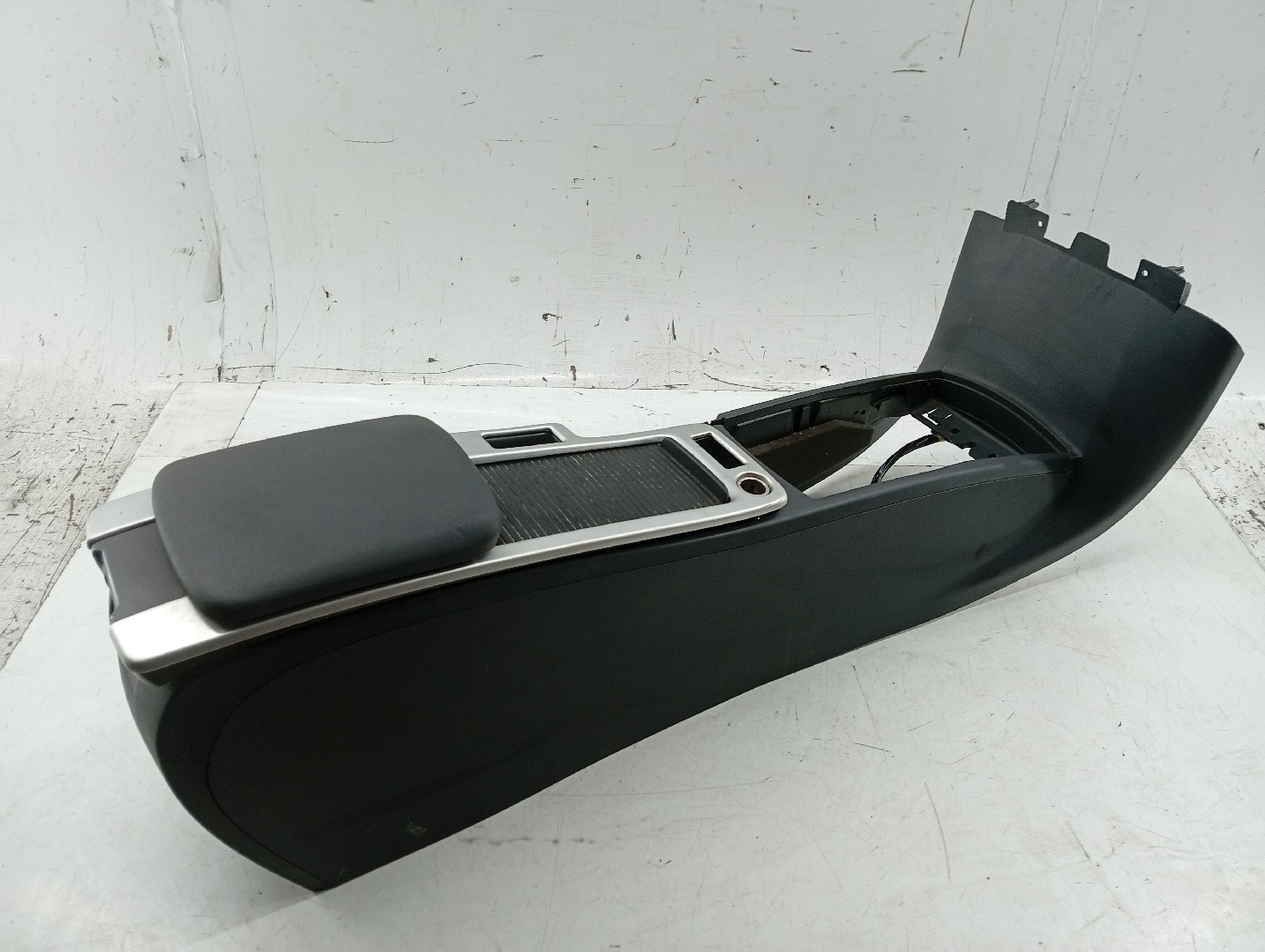 Consola Central VOLVO C30 (533) | 06 - 13