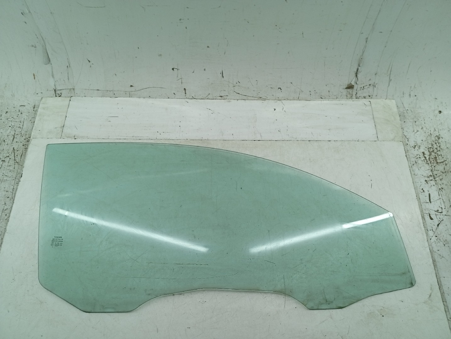 Vidro de Porta Frente Direito VOLVO C30 (533) | 06 - 13