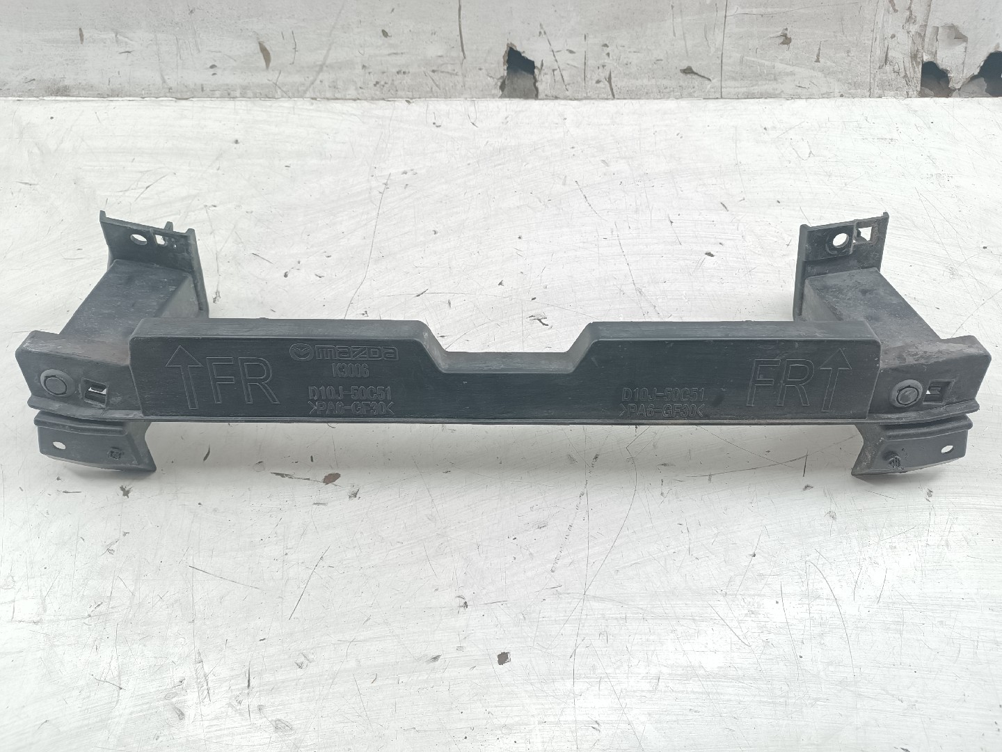 Guia central de para-choques MAZDA CX-3 (DK) | 15 -  Imagem-3