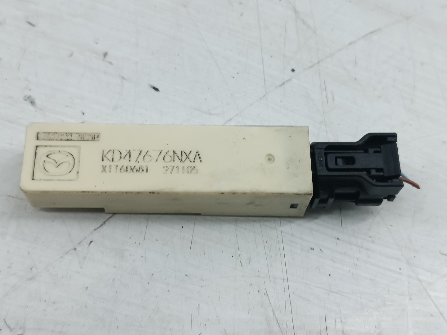 Antena do habitáculo acesso confort MAZDA CX-3 (DK) | 15 - 